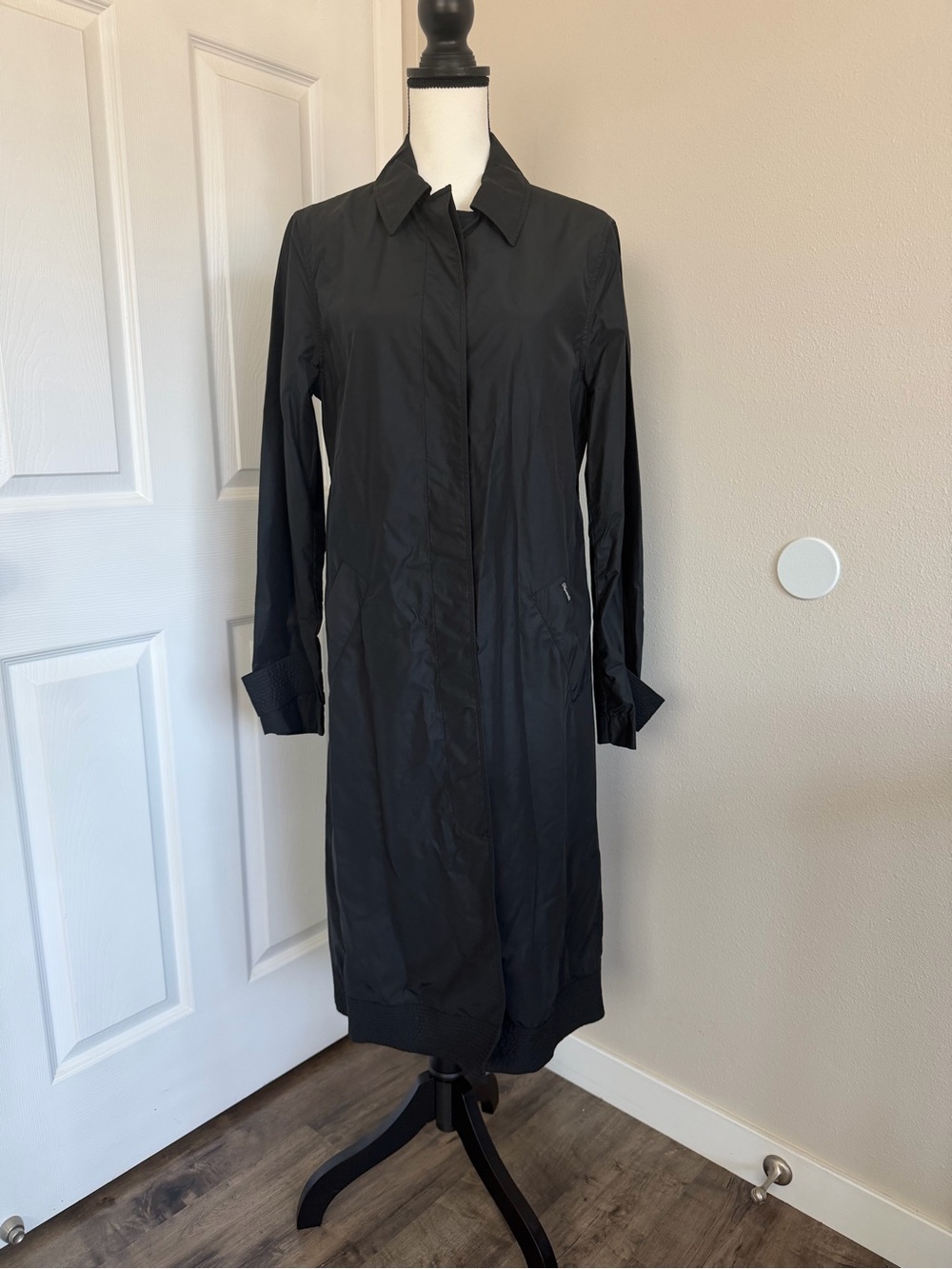 Faconnable NWOT Black trench coat